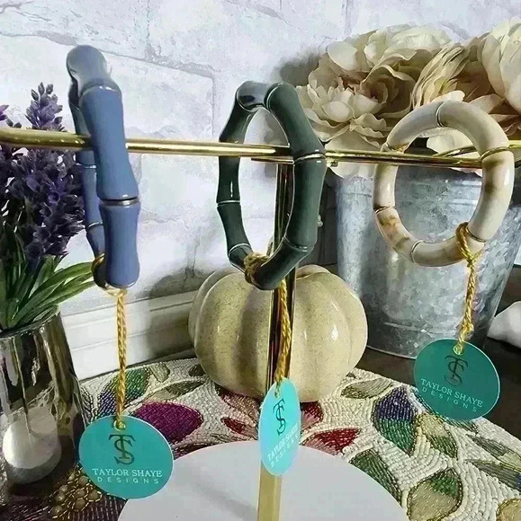 Taylor Shay Bracelets - Picture 2 of 3